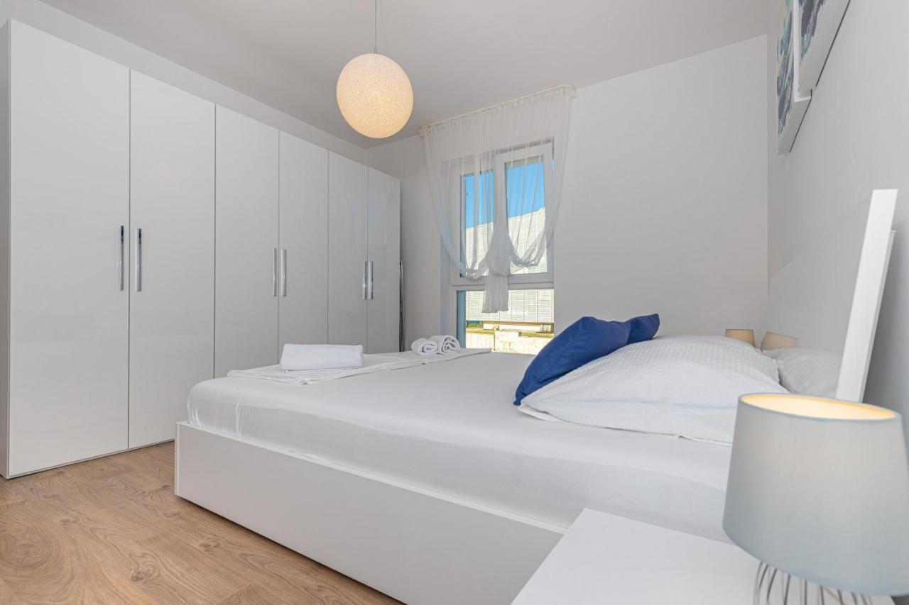 Apartment Vivien ツリクヴェニツァ エクステリア 写真